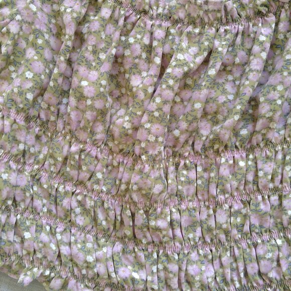 floral short sleeve crop top - Picture 2 of 3